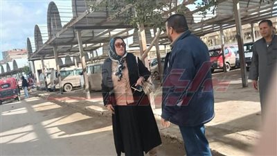 جولات تفقدية لموقف سيارات الأجرة ومستوي النظافة بكفر الشيخ