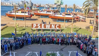 تدشين 5 لنشات بالشركة البورسعيدية للإنشاءات البحرية