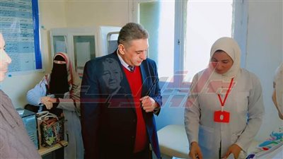 وكيل صحة كفر الشيخ يتفقد وحدة الرعاية وفريق المبادرات بفوة