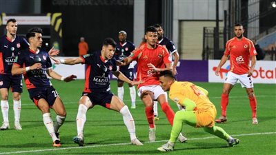 الأهلي وبلوزداد.. هدف ملغي واستبسال أحمر في أول 20 دقيقة