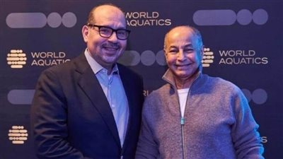ياسر إدريس يهنئ حسين المسلم على نجاحات الاتحاد الدولي لألعاب الماء: قيادة حكيمة