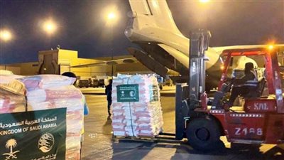 مغادرة الطائرة الإغاثية السعودية الخامسة لمساعدة الشعب السوري