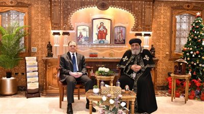 وزير الداخلية يهنئ قداسة البابا تواضروس الثاني بعيد الميلاد المجيد
