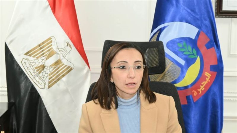 الدكتورة جاكلين عازر