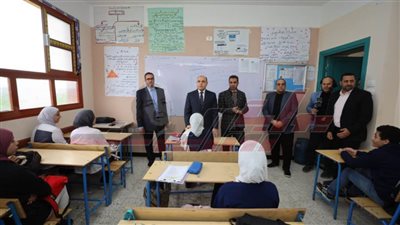 محافظ كفر الشيخ والدكتور علاء جودة يتفقدان عددا من المدارس