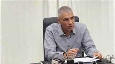  محافظ أسوان يبعث برقيات تهنئة لقداسة البابا تواضروس الثاني والقيادات الدينية والتنفيذية بمناسبة عيد الميلاد