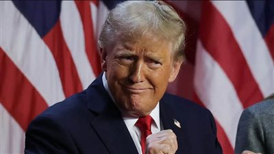 أسواق العملات والمعادن تتفاعل مع تصريحات ترامب بشأن عدم تقليص الرسوم الجمركية