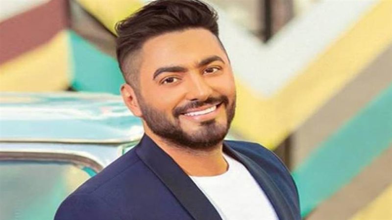 الفنان تامر حسني