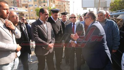 عبدالمعطي: يتفقد عددًا من شوارع كفر الشيخ 