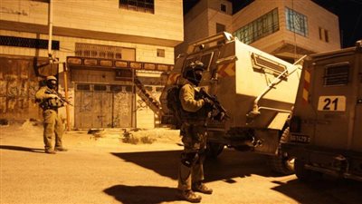 الاحتلال يجبر المحال التجارية على إغلاق أبوابها في سبسطية