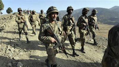 مقتل ثلاثة جنود و19 إرهابيًا خلال اشتباكات شمال غرب باكستان