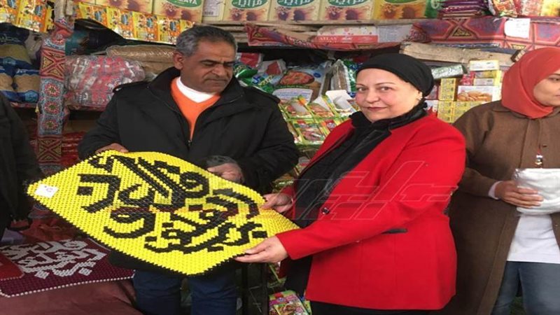 د عفاف عاشور خلال