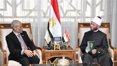 وزير الأوقاف يستقبل وزير الشؤون الإسلامية السنغافوري 