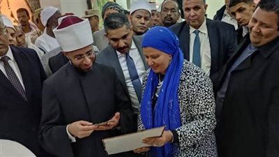 بحضور وزير الأوقاف.. 