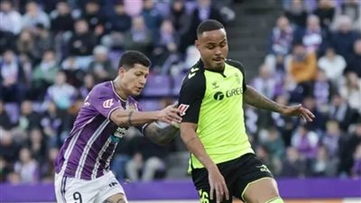 بلد الوليد يعبر بيتيس في الليجا