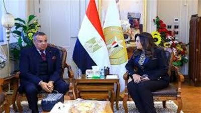 وزيرة التنمية المحلية تبحث مع محافظ جنوب سيناء آخر استعدادات المحافظة لاستضافة مهرجان الهجن