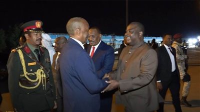 رئيس مجلس السيادة السوداني يبدأ زيارة رسمية إلى مالي