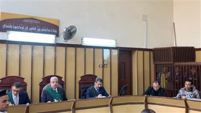 السجن 10 سنوات لمتهمين هتكا عرض طفلة ببورسعيد برضاها.. تفاصيل التحقيقات