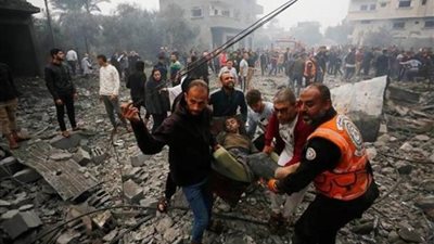 6 شهداء فلسطينيين جراء قصف الاحتلال الإسرائيلي تجمعًا سكنيًا في غزة