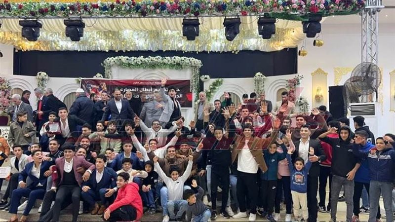 خلال التكريم