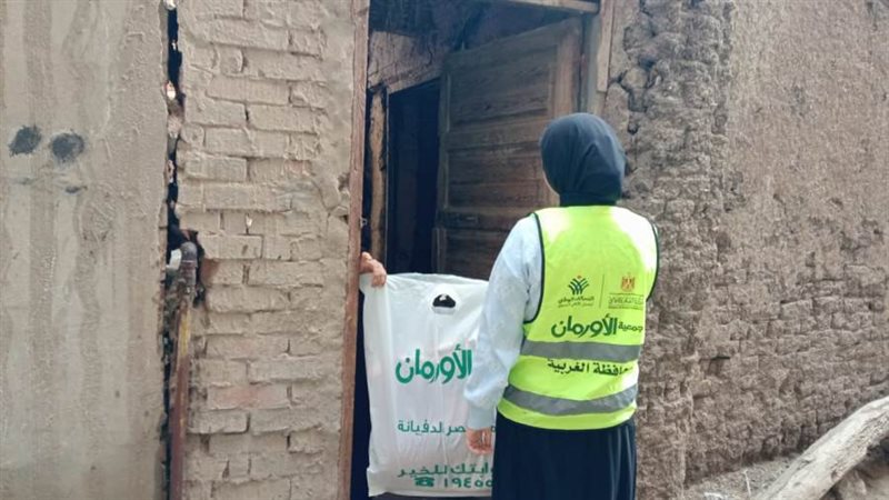 جانب من التوزيع البطاطين