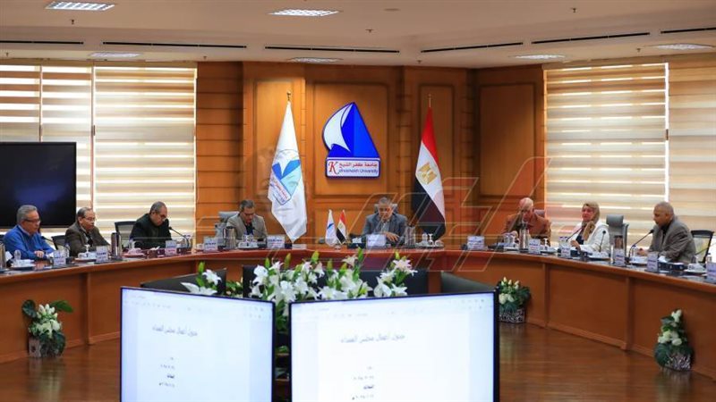 مجلس العمداء