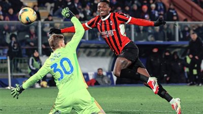 عودة الروسونيري .. ميلان يعبر كومو في الكالتشيو