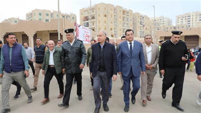 تجار المنيا يشكرون الرئيس السيسي بعد تدشين سوق الجملة الجديد بماقوسة 