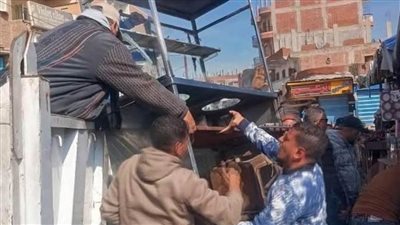 محافظ الإسكندرية يشدد على تكثيف حملات إزالة الإشغالات والتعديات بأحياء الثغر