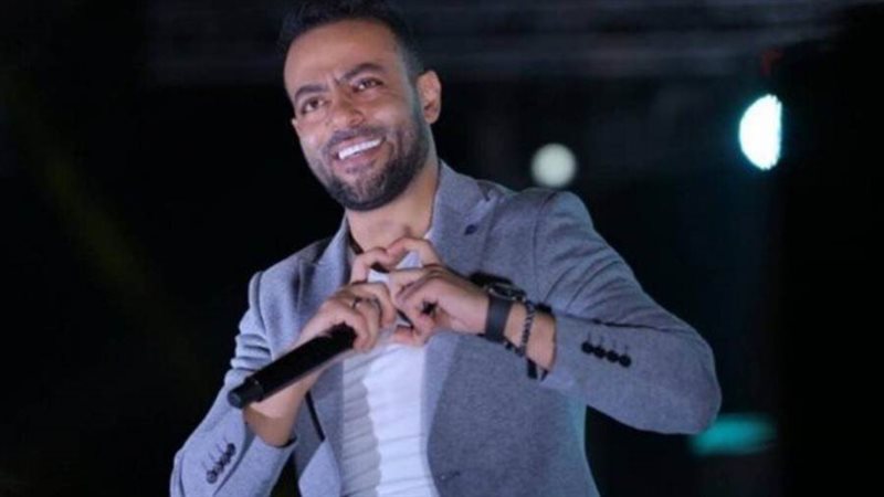 المطرب تامر عاشور
