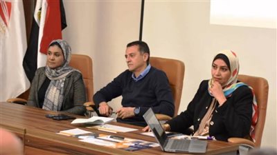 محافظ أسوان يتابع أنشطة صندوق مكافحة وعلاج الإدمان