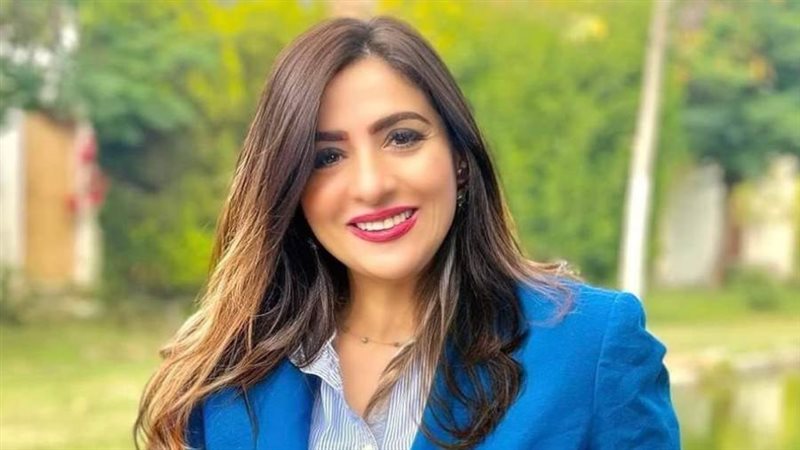 الدكتورة منال متولي