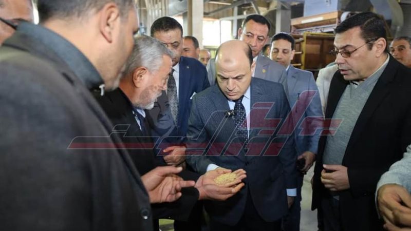 جولة المحافظ