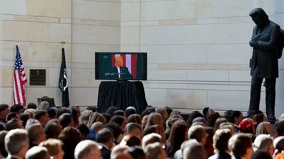 ترامب بعد أداء اليمين الدستورية: سنستعيد قناة بنما من الصين