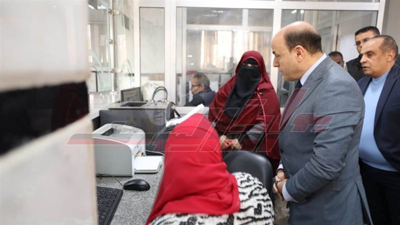 جولة المحافظ