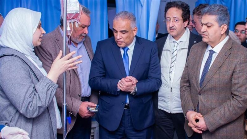 القائم بعمل رئيس