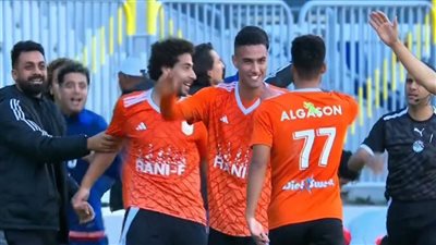 الشوط الأول| الأهلي يتعادل إيجابيًا أمام فاركو بالدوري