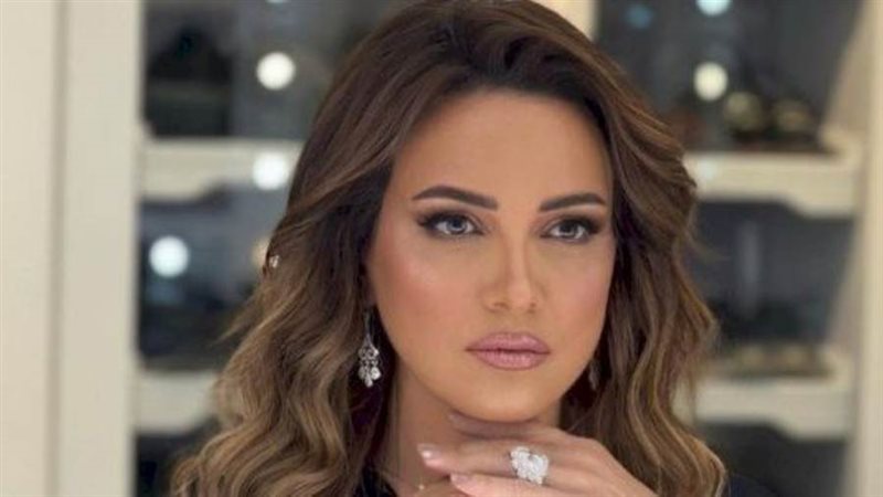 الفنانةريهام عبد