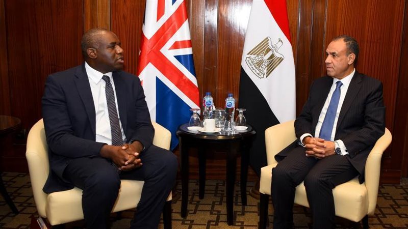 وزير الخارجية خلال