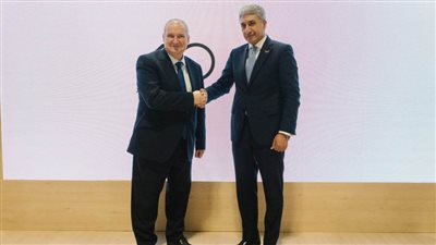 وزير السياحة والآثار يلتقي نظيره الإسباني