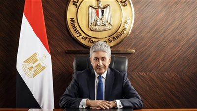 وزير السياحة: زيادة السائحين الوافدين لمصر إلى حوالي 16 مليونا خلال العام الماضي