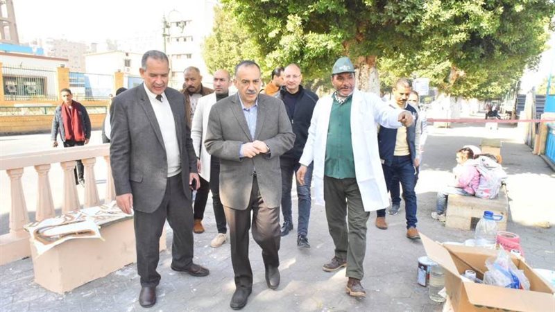 محافظ أسيوط يتفقد