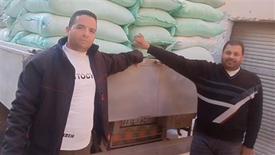  بالصور.. ضبط سيارة بالغربية محملة بـ 9 أطنان دقيق مدعم قبل بيعها في السوق السوداء