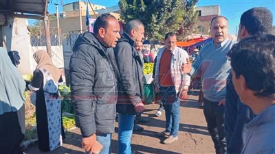 حملة مكبرة لرفع الإشغالات بشوارع سد خميس بسيدي سالم