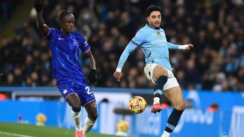 مرموش أمام البلوز