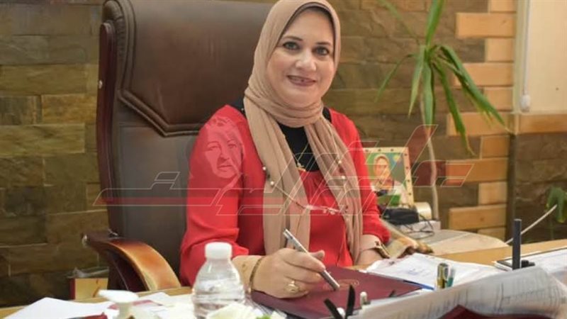 نادية فتحي مدير تعليم