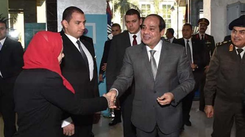 بالصور.. بدء الجلسة