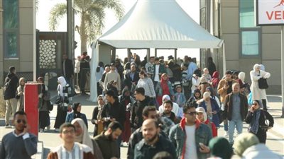 «الثقافة»: معرض للكتاب يتخطى حاجز المليون ونصف المليون زائر خلال أيامه الأولى