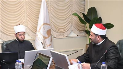 «الأزهري» يبحث مع مدير أوقاف الفيوم تعزيز الانضباط الإداري والدعوي