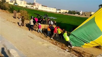 هبوط اضطراري لبالون طائر بالأقصر في صحراء القرنة نتيجة تغير الرياح